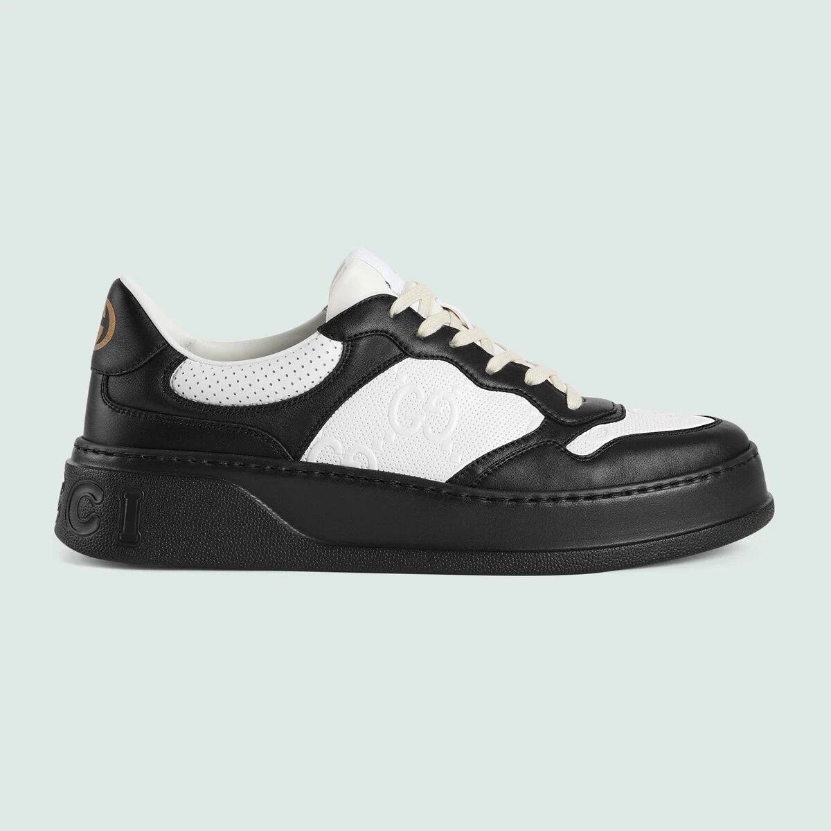 ②【GUCCI（即購入値下げ交渉歓迎）】bodymaker GUCCI/グッチ】よりGGスプリームプラットフォームスニーカーが