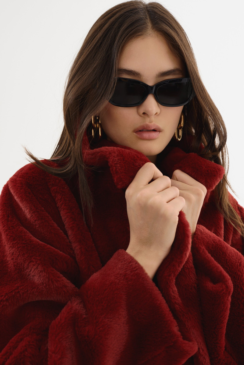 LINNEA | Faux Fur Coat 6