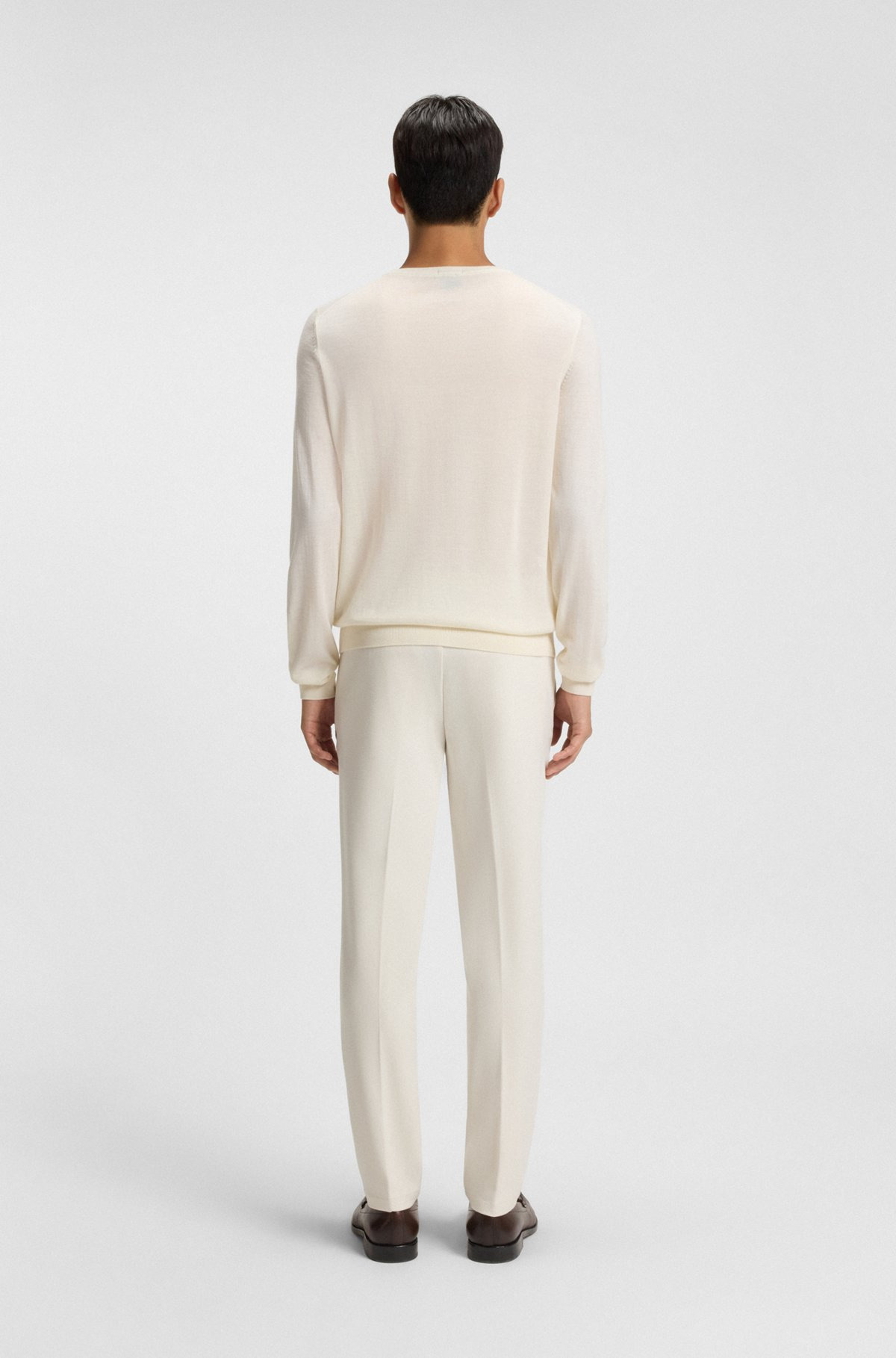 REGULAR-FIT SWEATER IN MERINO WOOL WITH CREW NECKLINE - 5