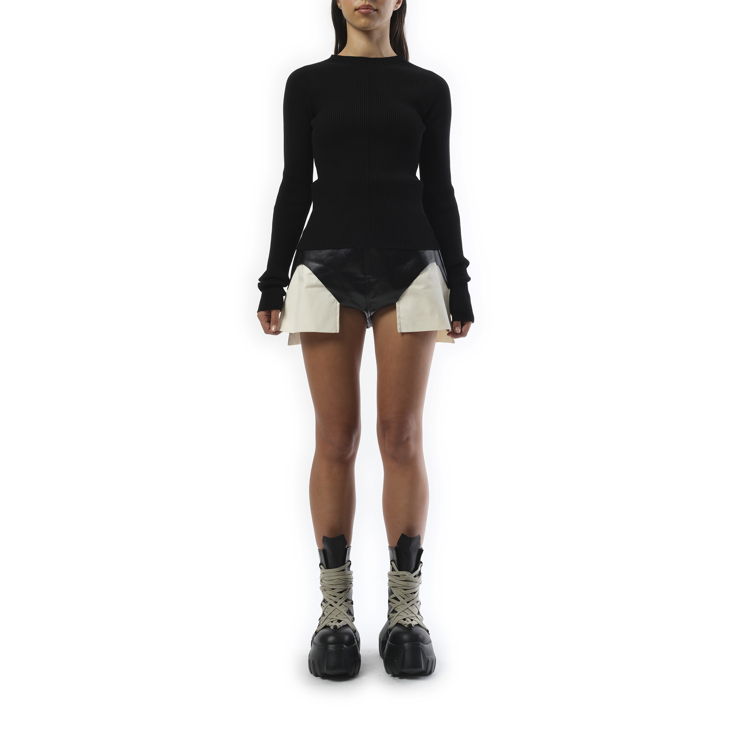 Knit Pull in Black - 4