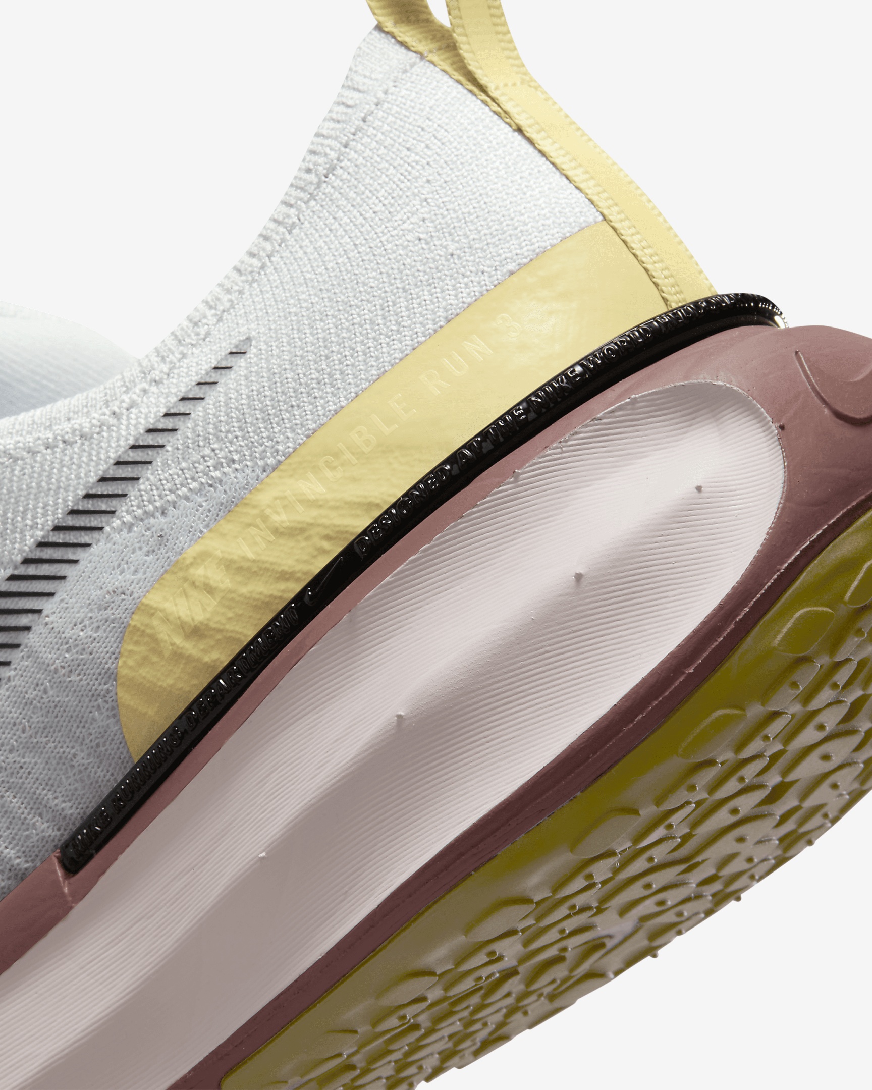 Nike Women's Invincible 3 Road Running Shoes (Extra Wide) - 8