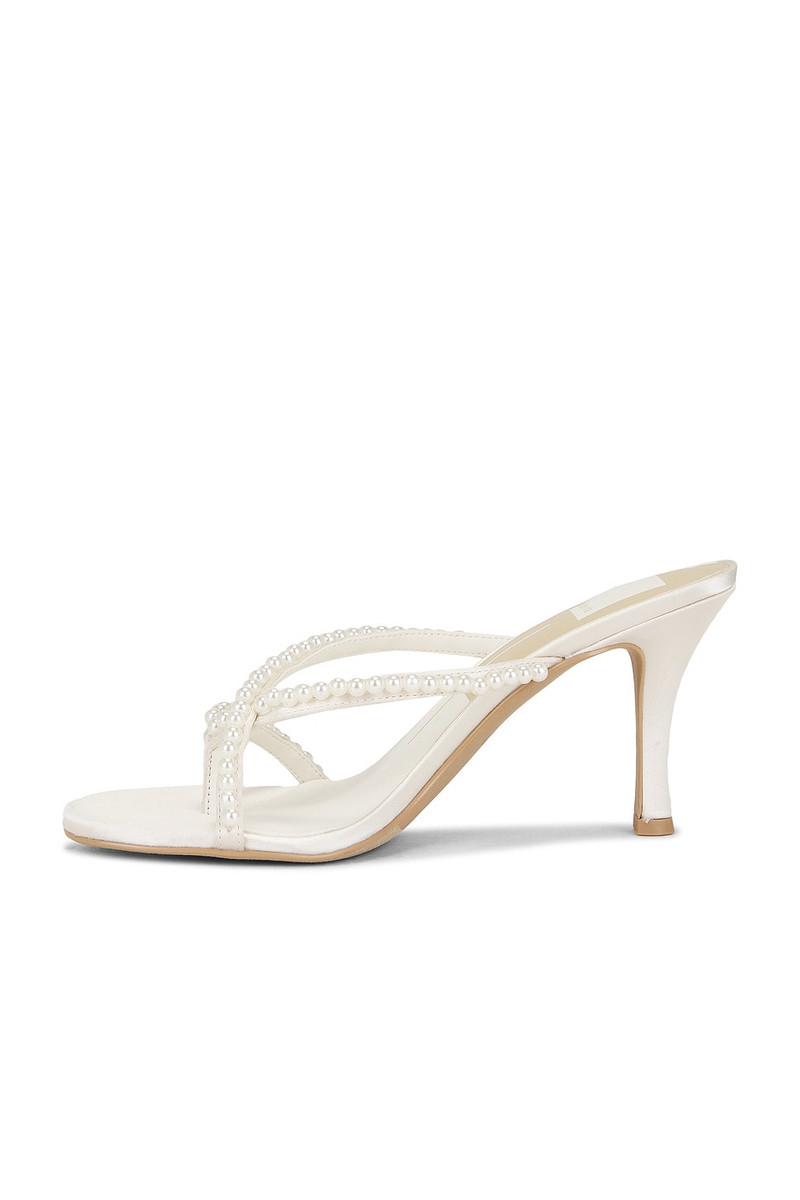 dolce vita Liano Pearl Heel outlook