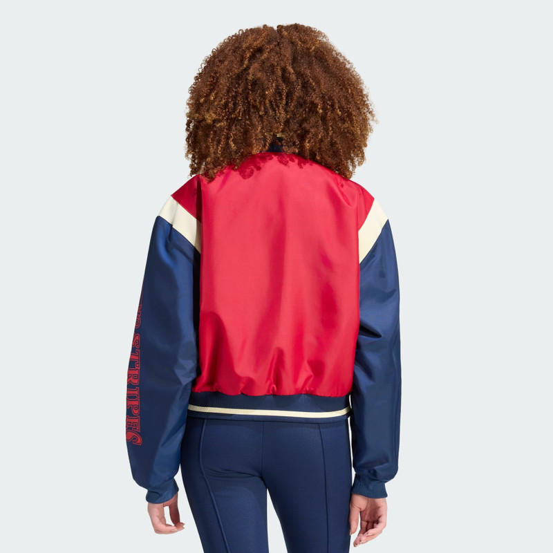 BOMBER JACKET WITH BADGES 3