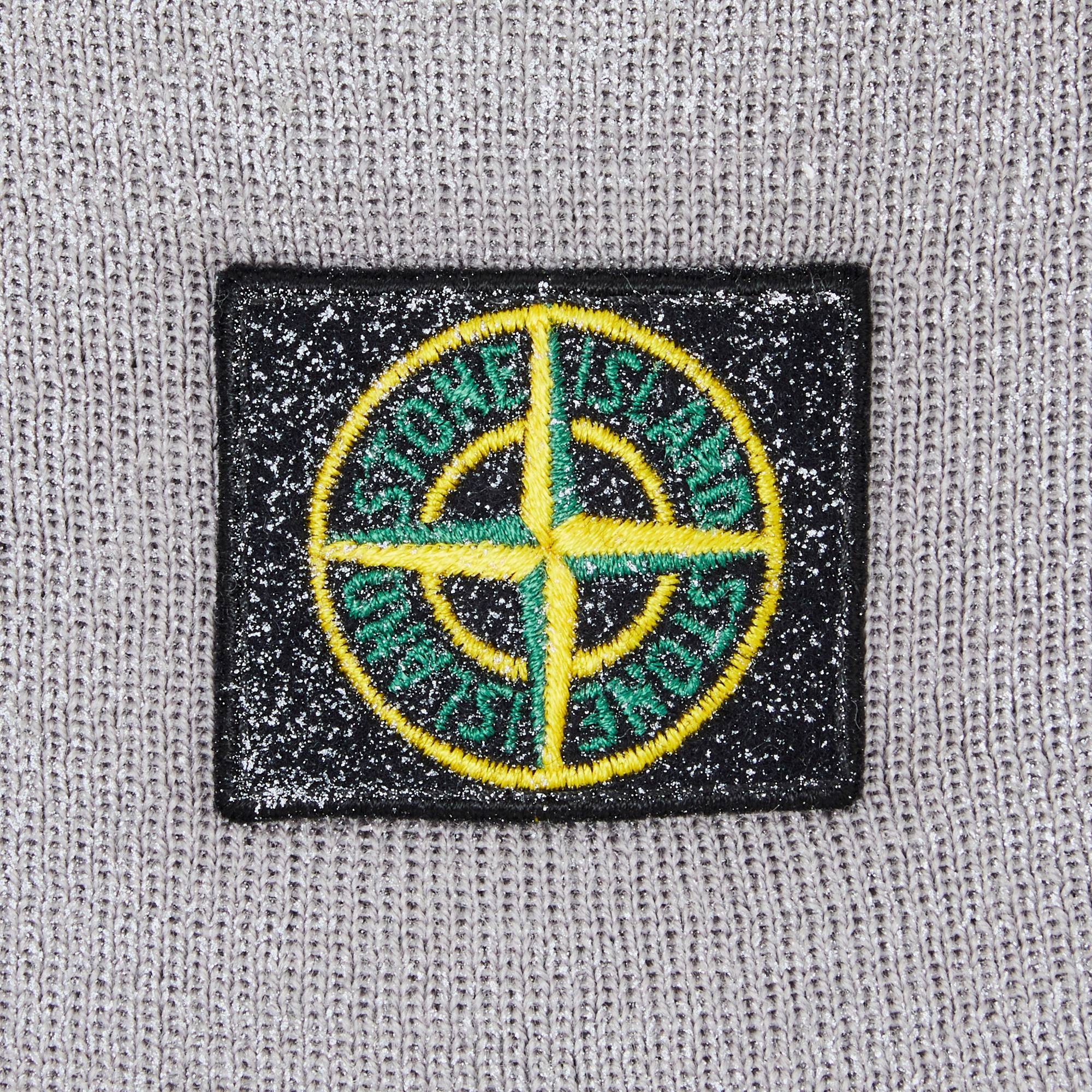 Supreme x Stone Island Reflective Beanie 'Grey' - 3