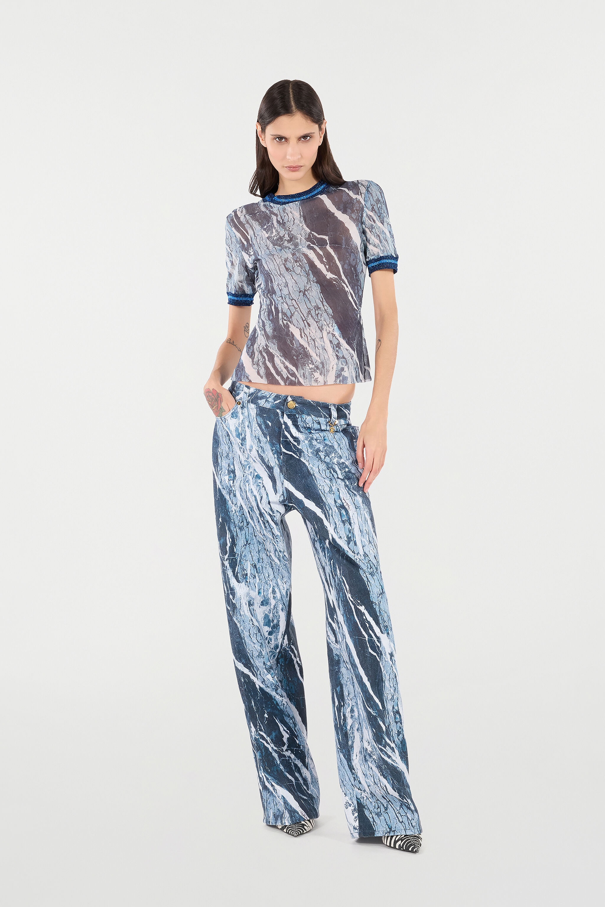Marble-Print T-Shirt With Glittery Trims - 2