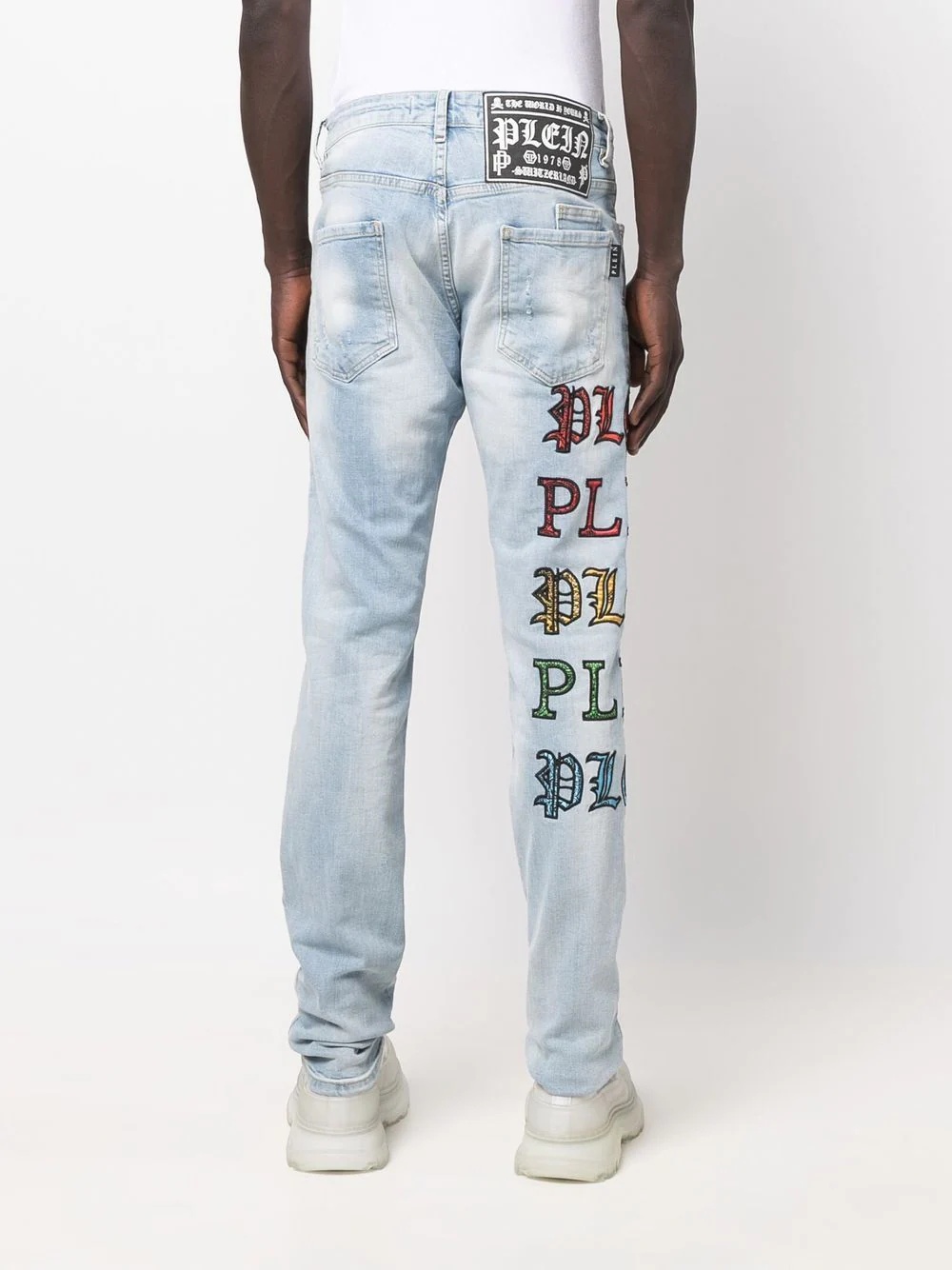 patch-lettering distressed jeans - 4