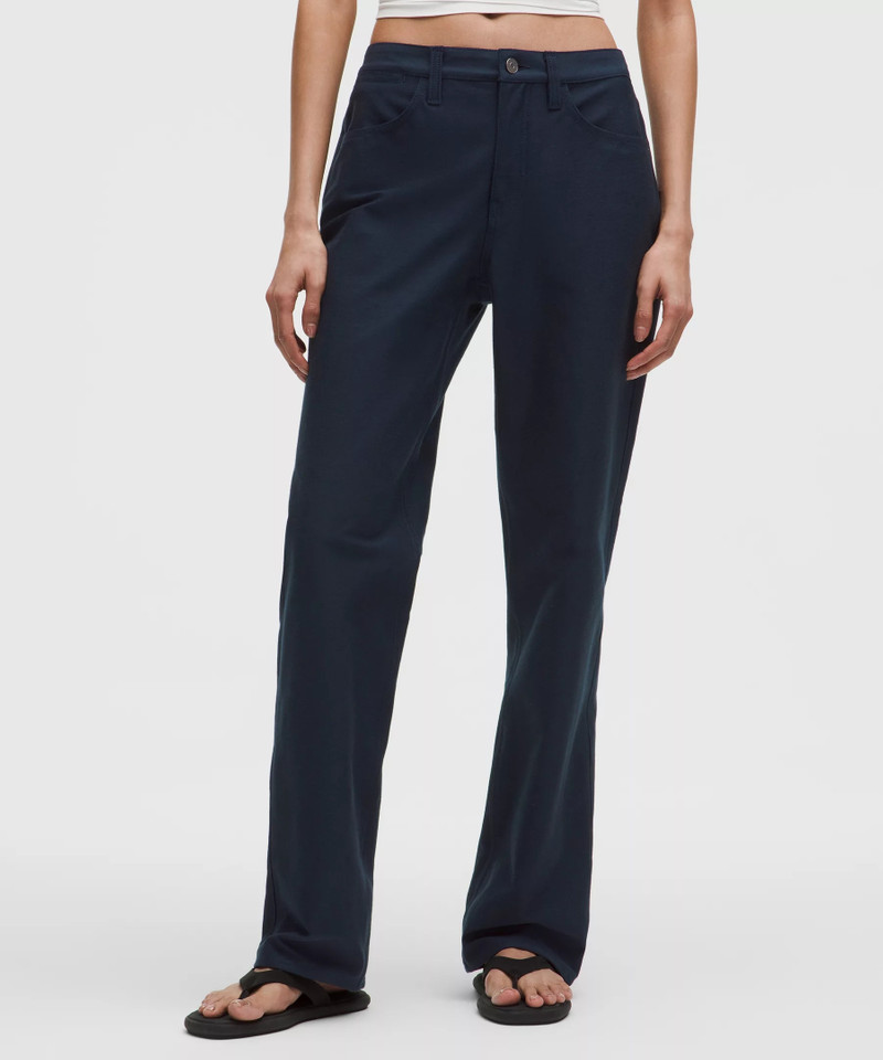 lululemon EasyFive Mid-Rise Relaxed-Straight Pant *Regular outlook