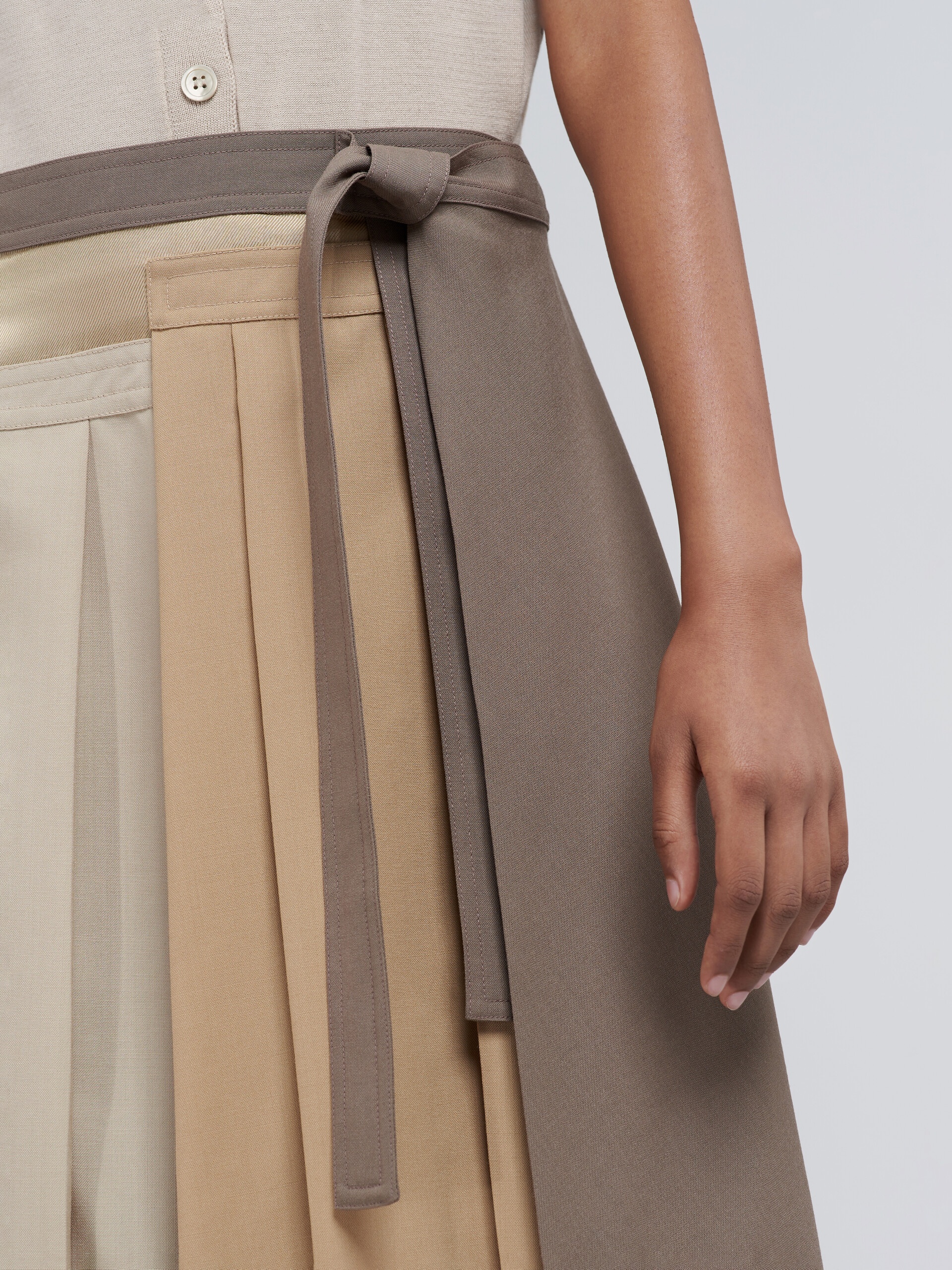 COLOURBLOCK TROPICAL WOOL SKIRT - 4