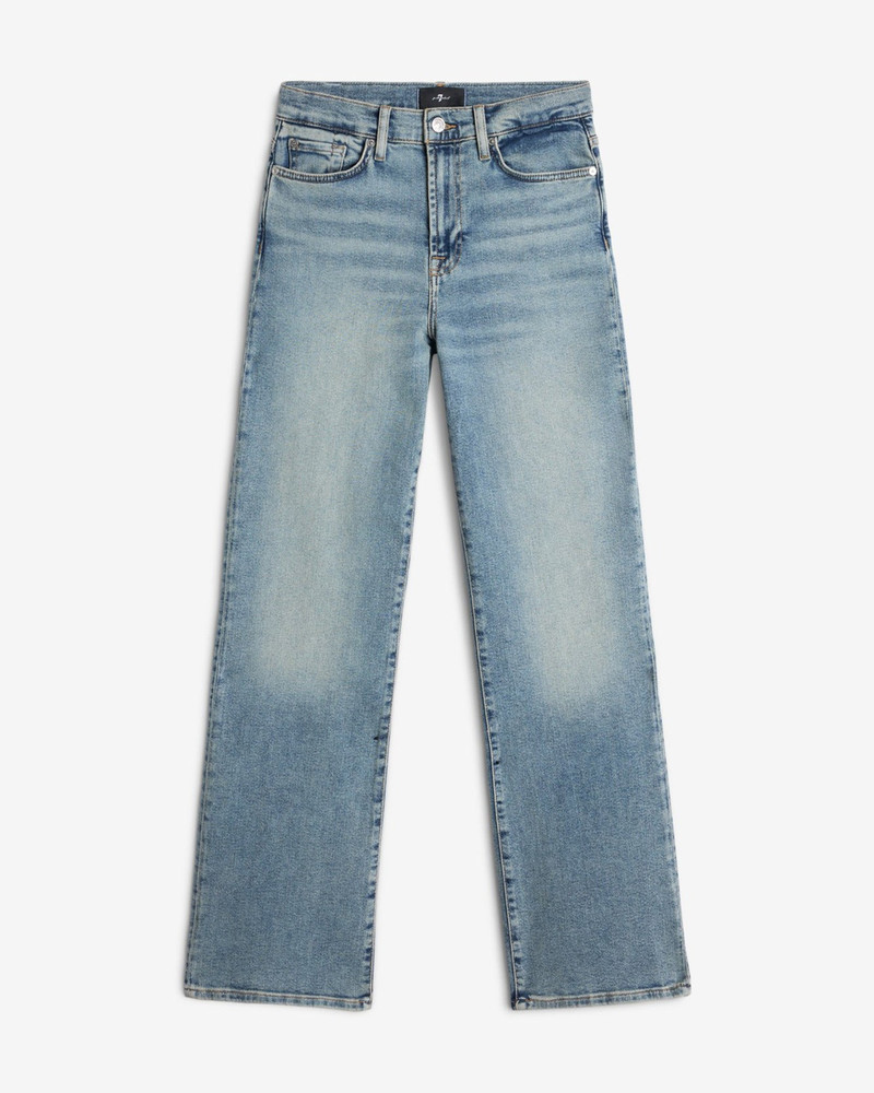 Luxe Vintage Alexa in Amuse Me 1