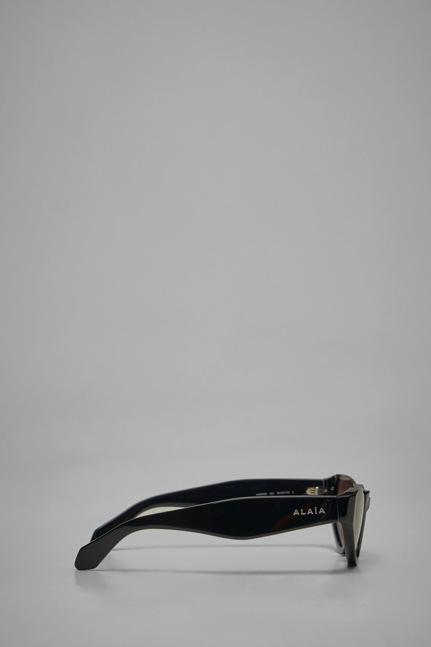 Cat Eye Sunglasses - 3