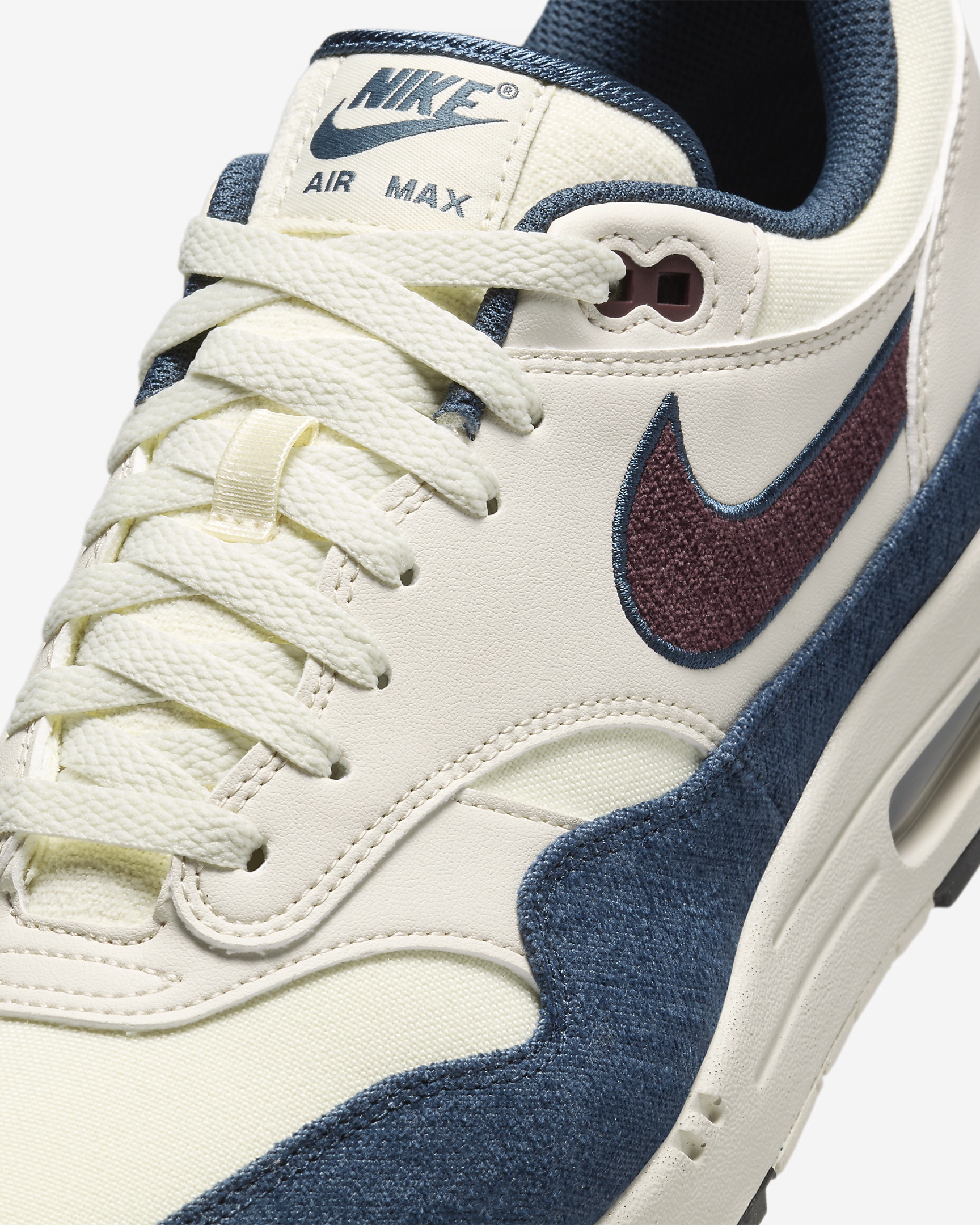 Nike Air Max 1 Men's Shoes - 7