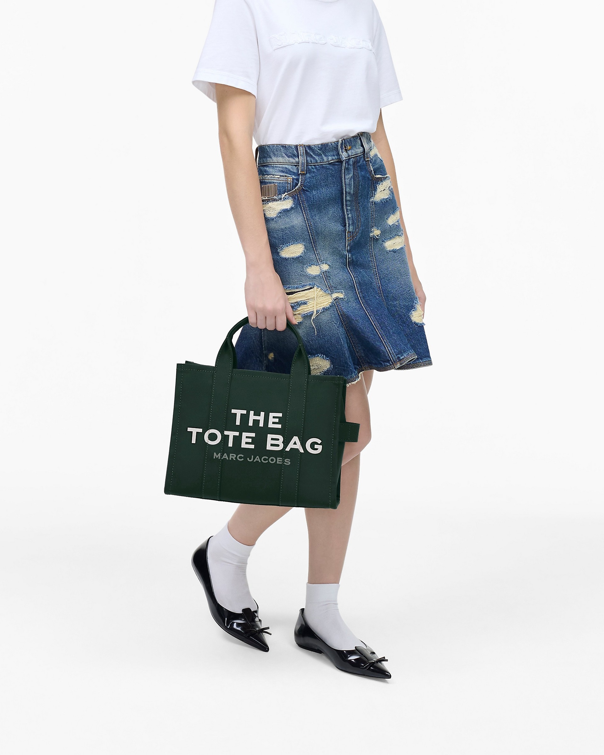THE CANVAS MEDIUM TOTE BAG - 9