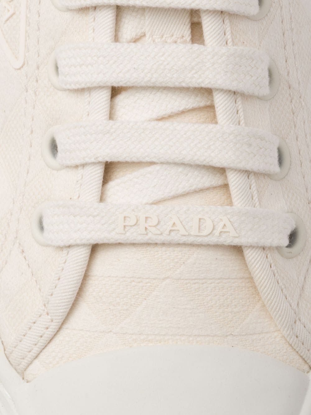 Triangle-logo lace-up sneakers - 4