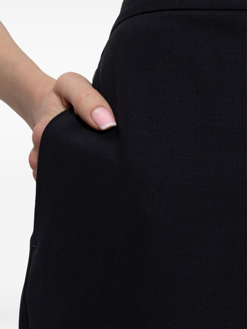 side-pockets trousers 5