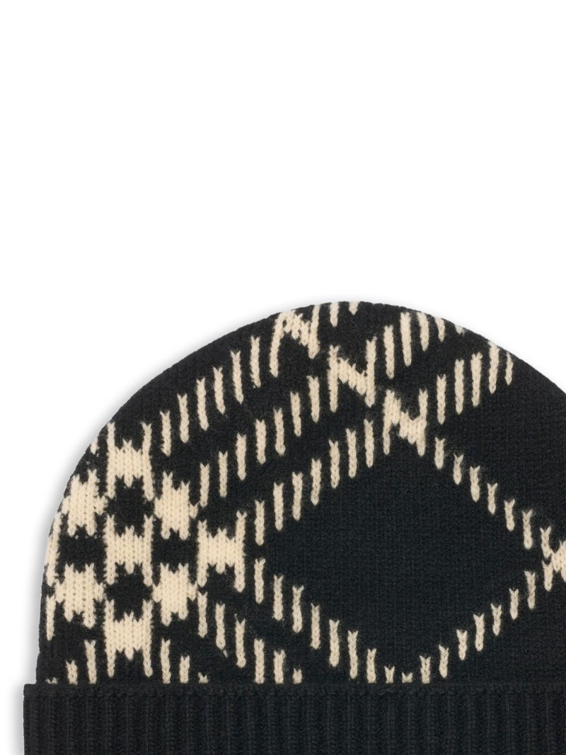 Burberry check cashmere beanie outlook
