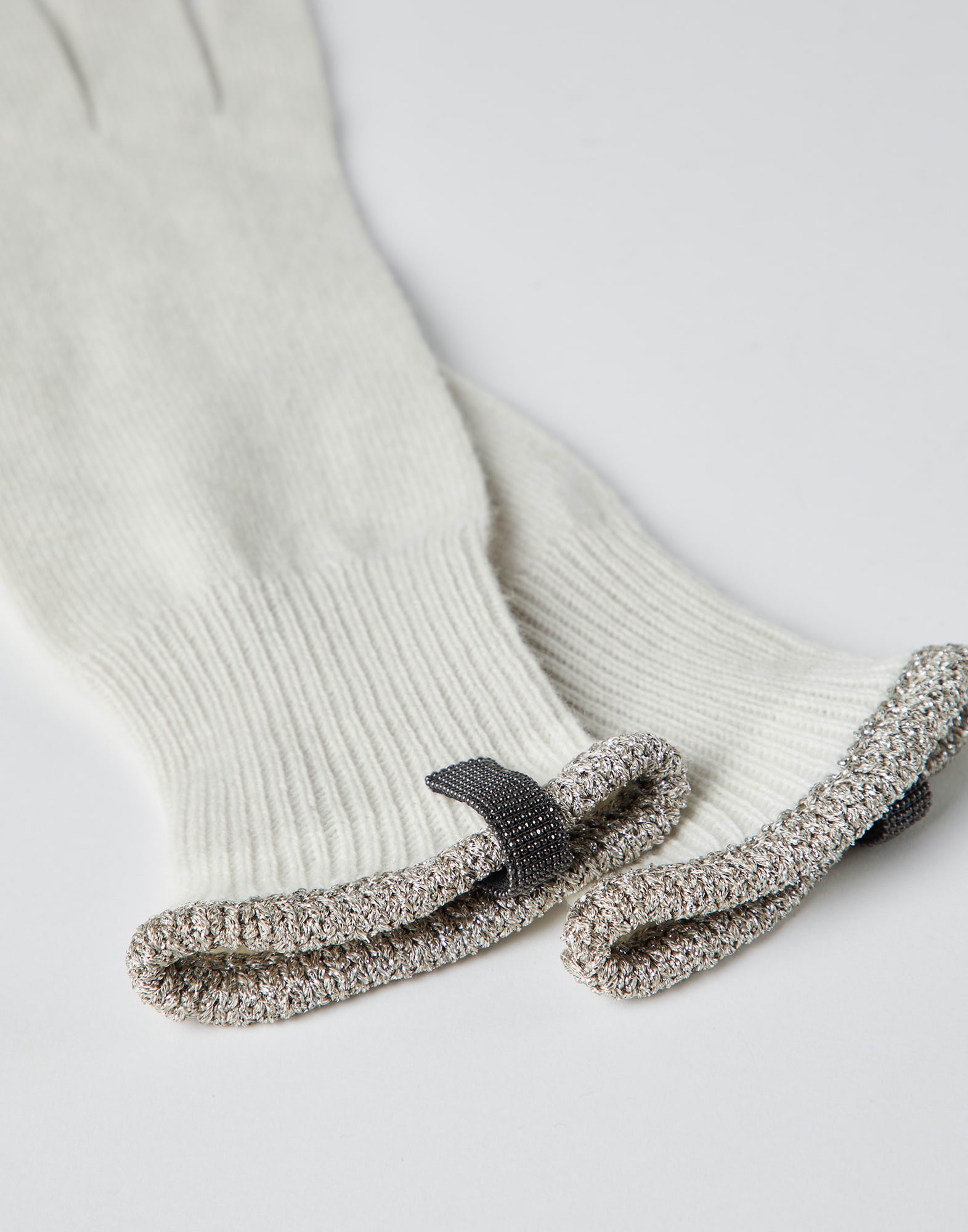 Cashmere knit gloves with sparkling trim and monili - 2