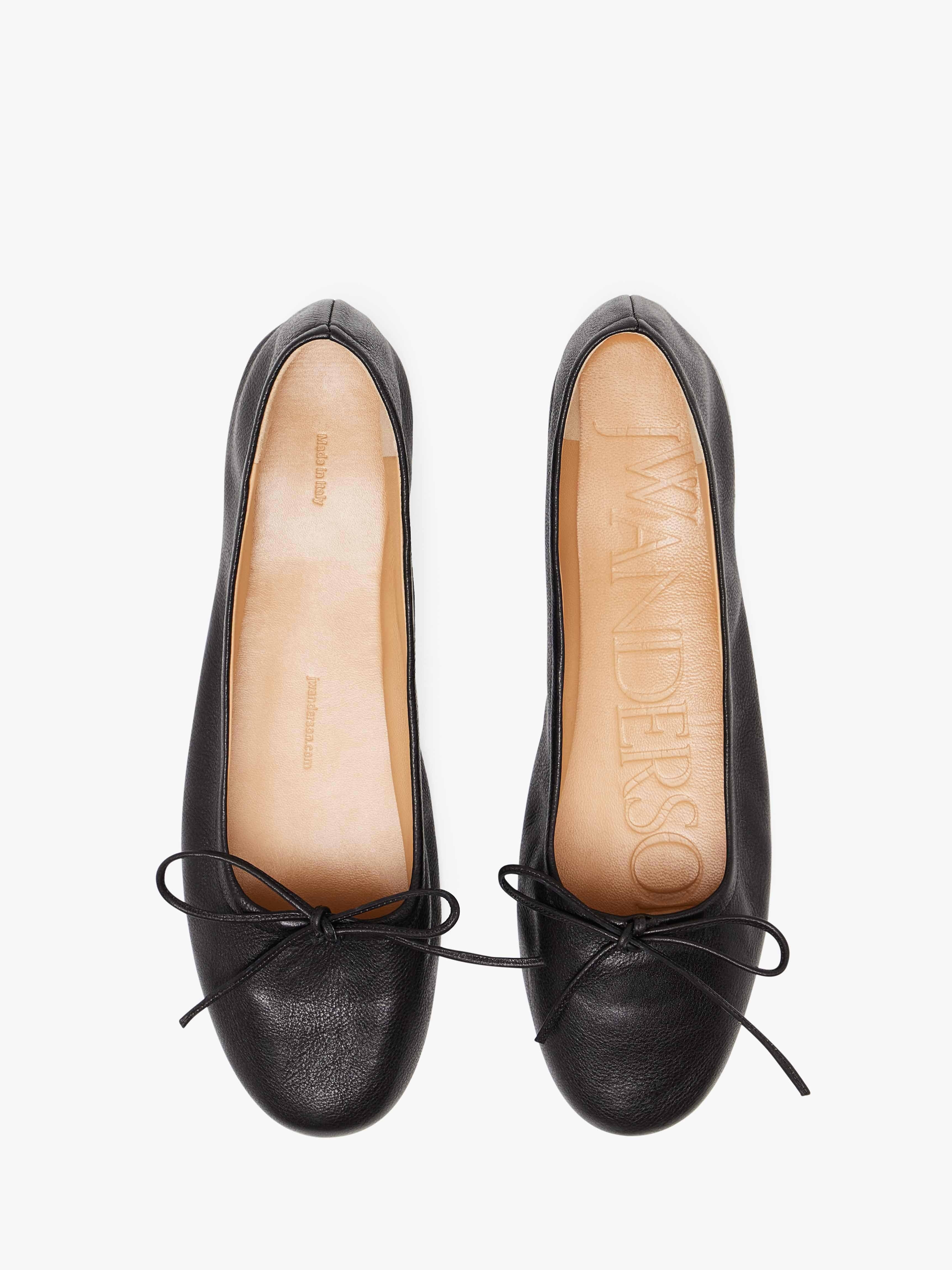 ROUND-TOE LEATHER BALLERINAS - 4