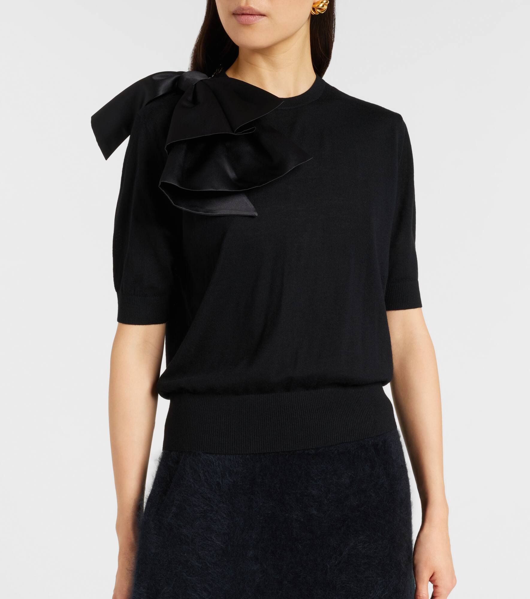 Chic Merino virgin wool ruffled sweater - 5