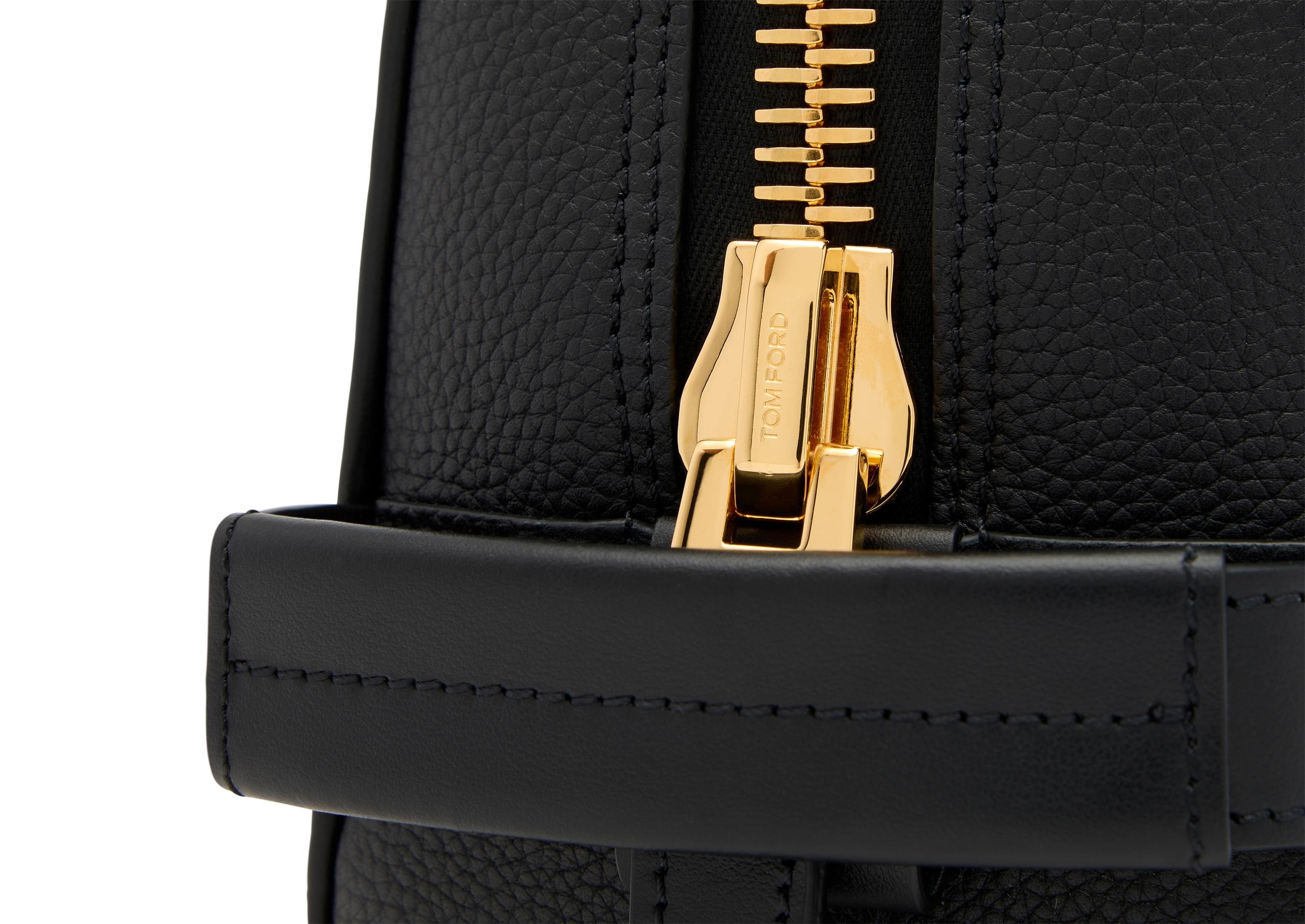 GRAIN LEATHER TOILETRY BAG - 5