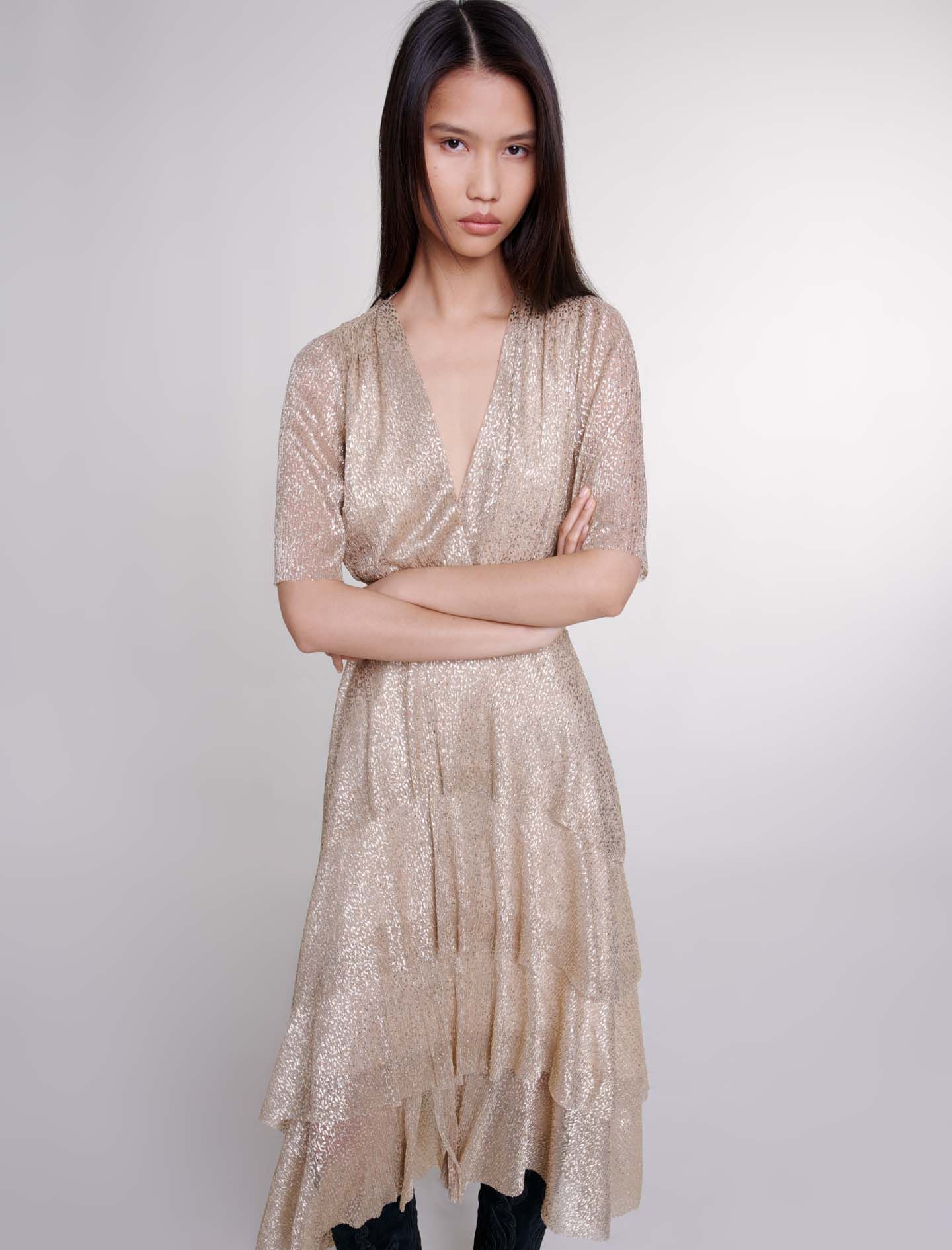 Shimmer dress with ruffles - 5