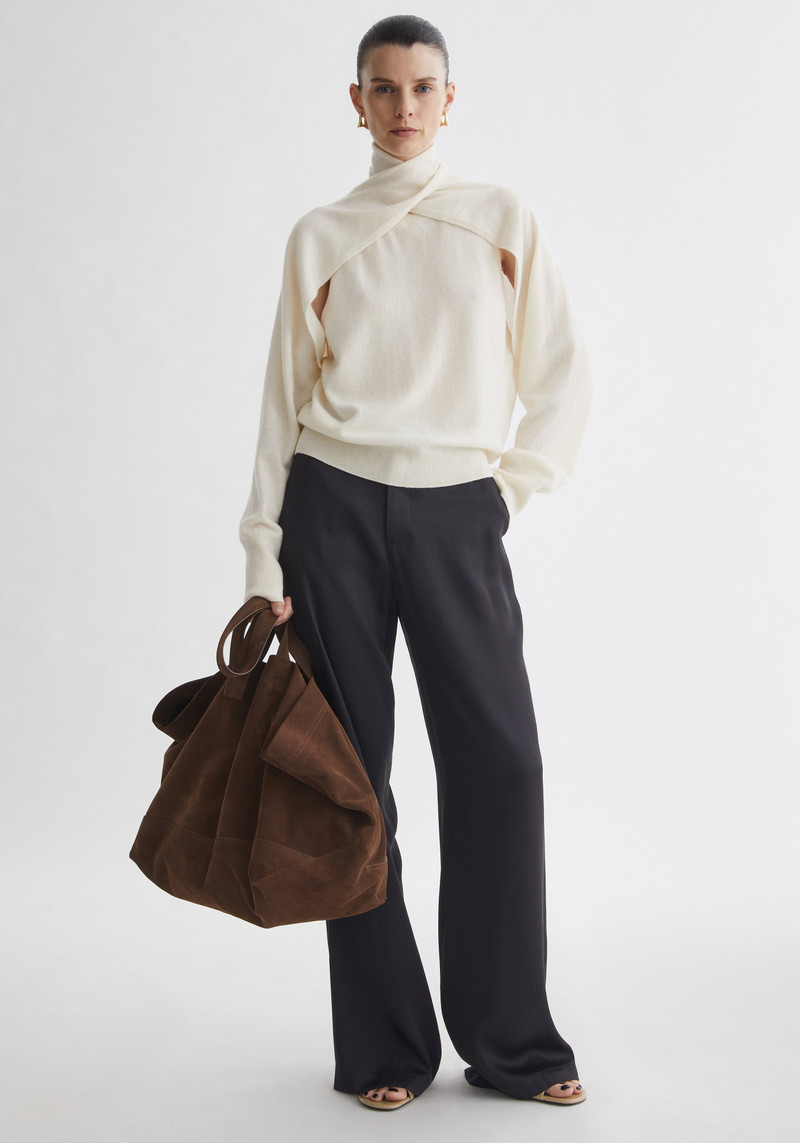 NEST Neck detail cashmere blend sweater 4
