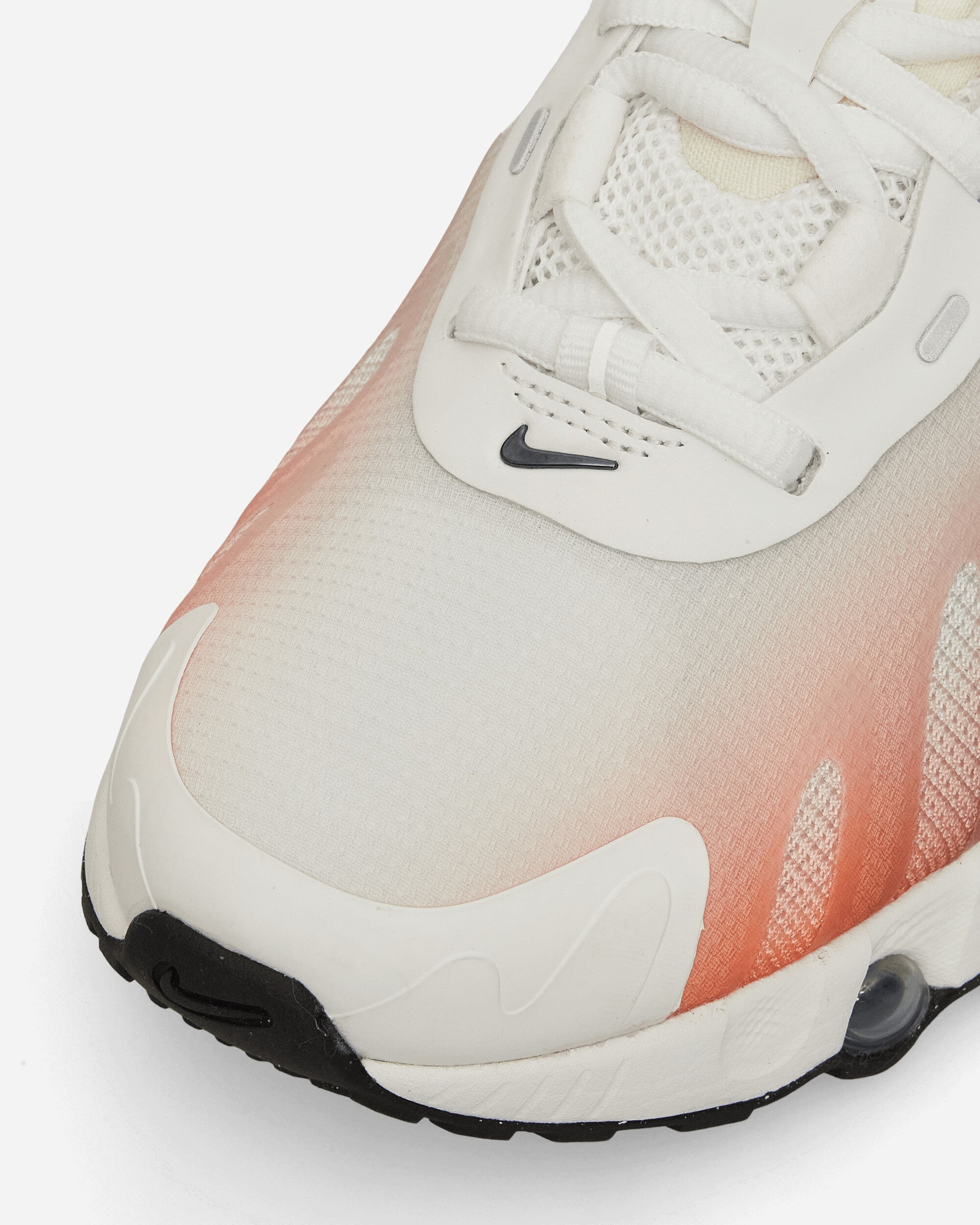 Air Max Dn8 Sneakers Summit White / Vivid Orange - 6