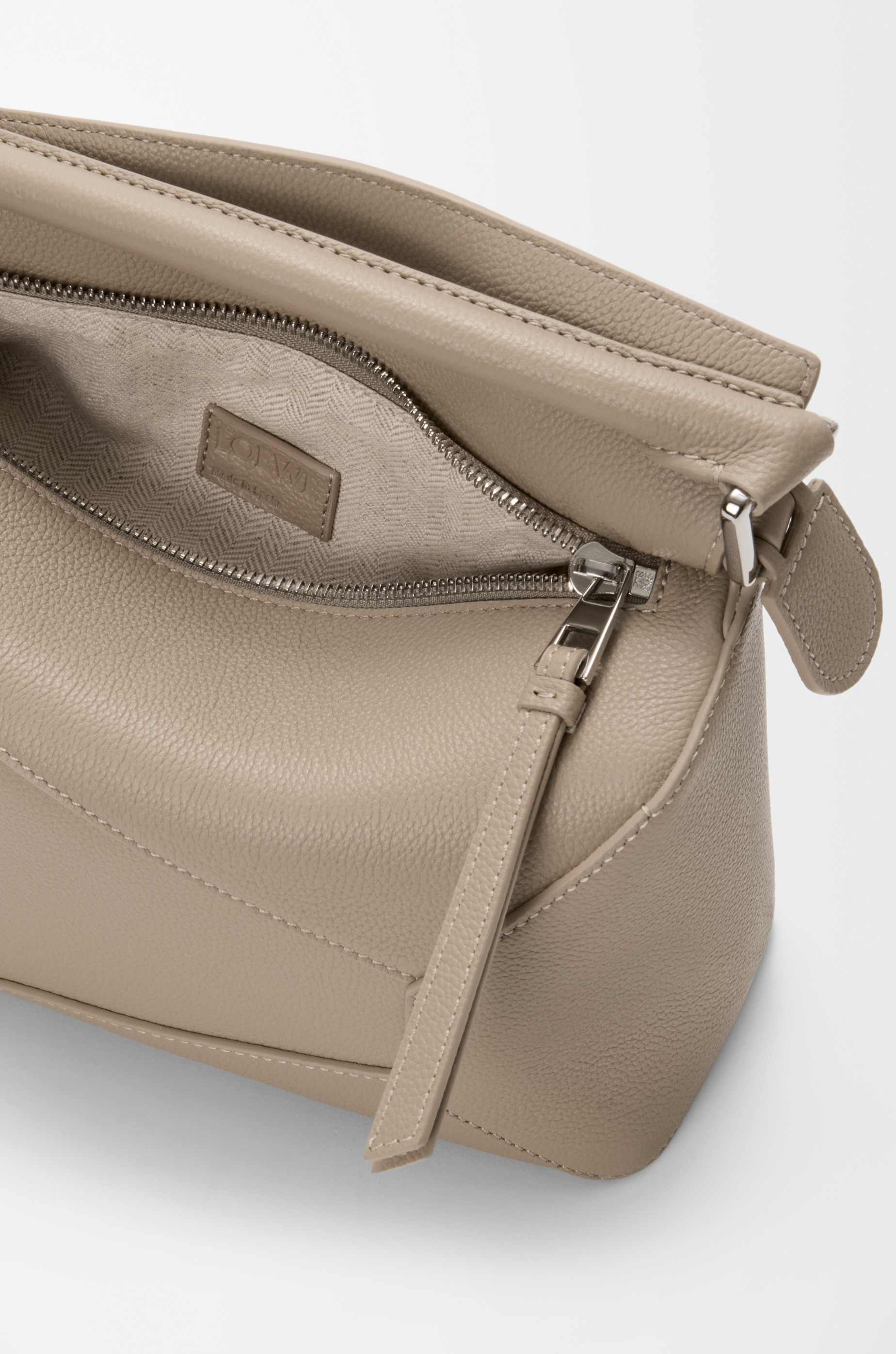 Small Puzzle Edge bag in soft grained calfskin - 7