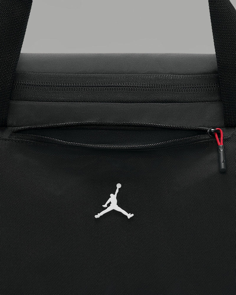 Jordan Element Duffel (68.8L) 6