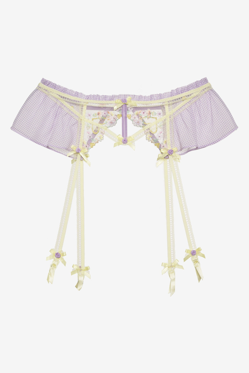 Heart Wreath Garter 4