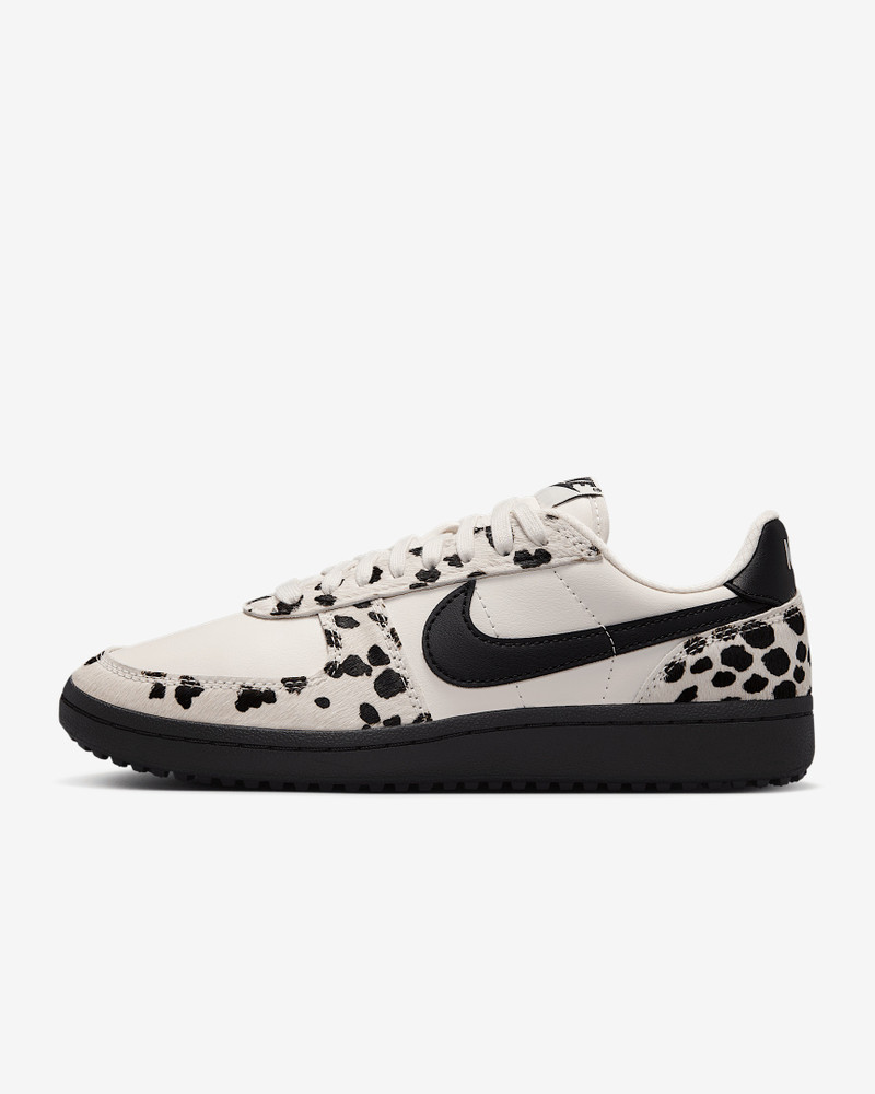 Nike Field General Women's Shoes - 1