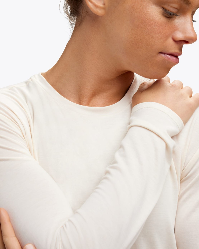 Women's Essential LS Tee 5