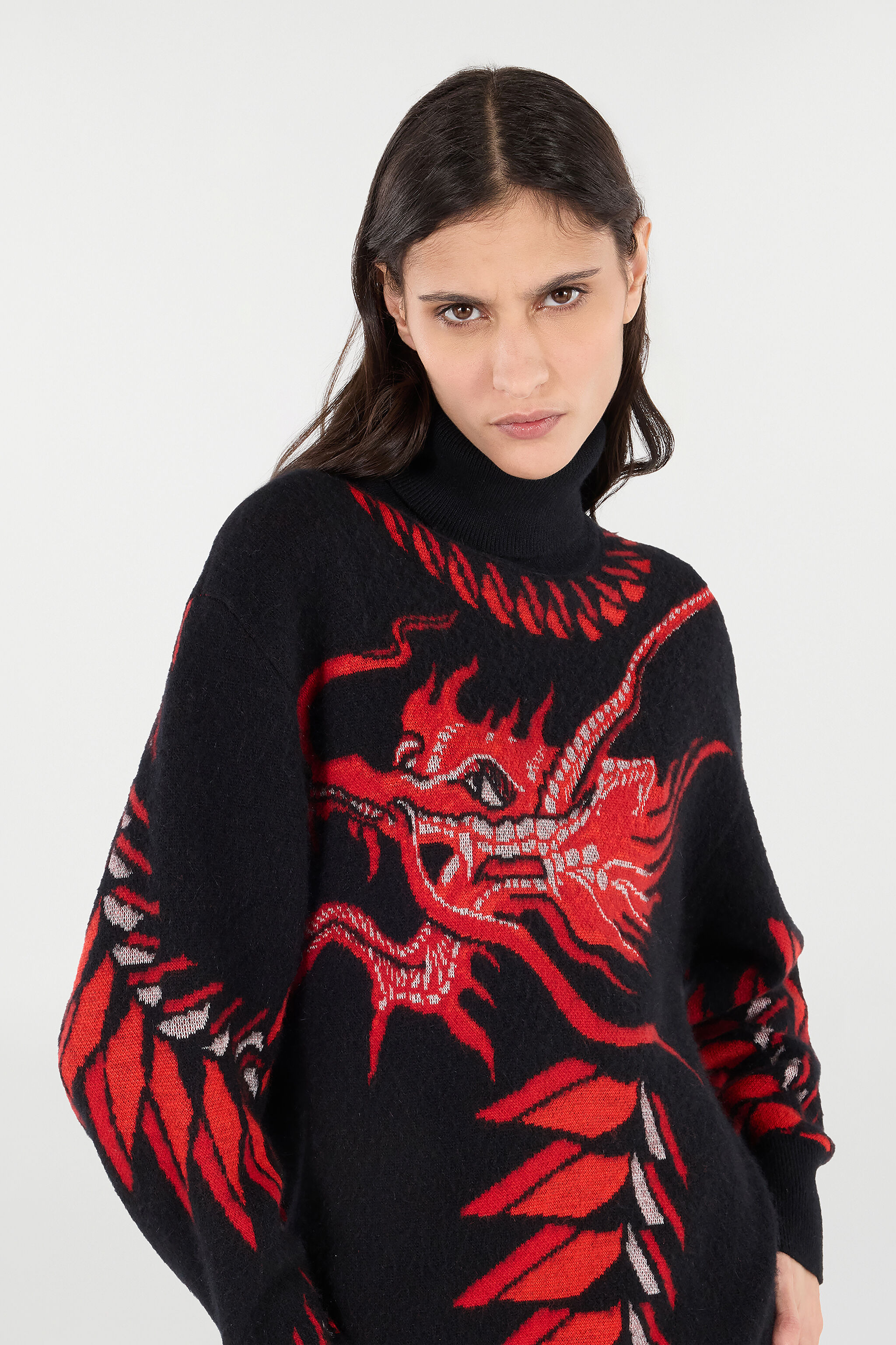 Long Sweater With Pattern And Dragon - 6