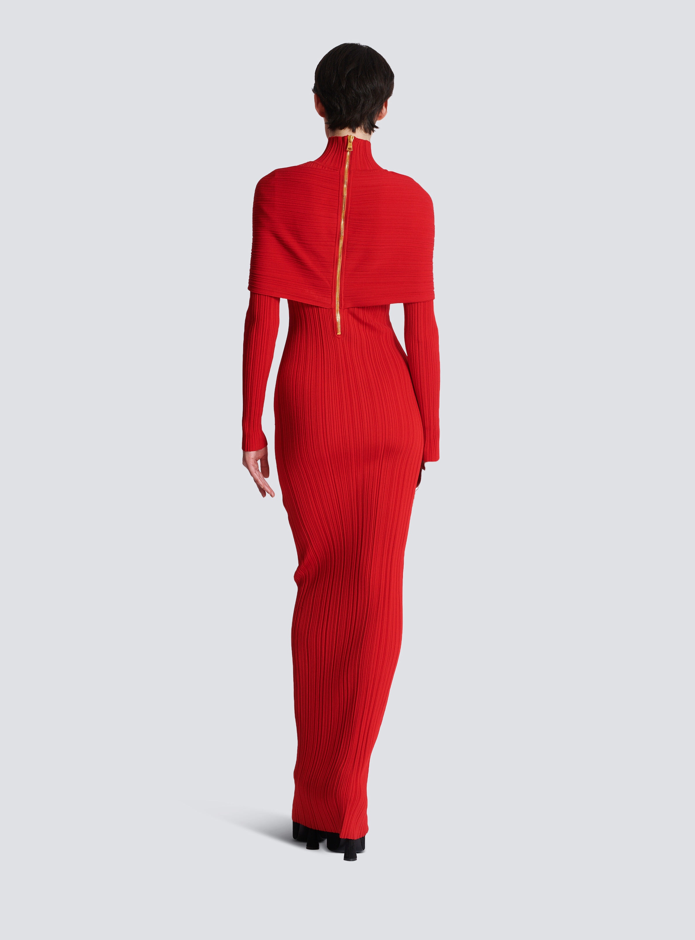 Long pleated knit dress - 4