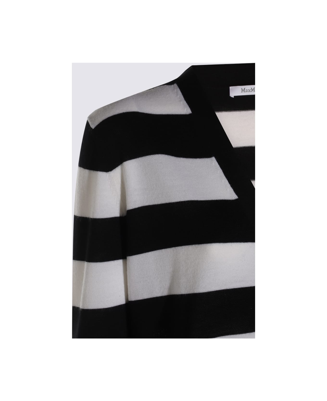 Black And White Knitwear - 4