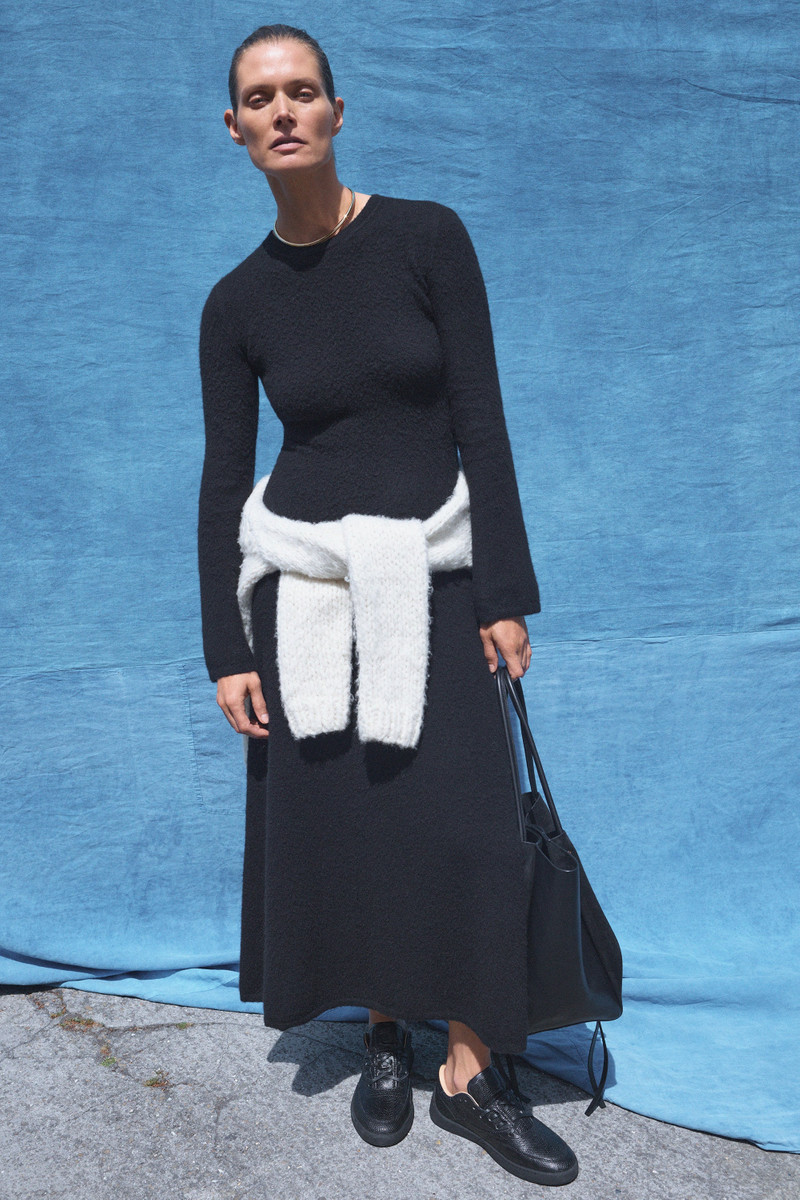 GABRIELA HEARST Uriel Knit Maxi Dress in Black Brushed Cashmere outlook