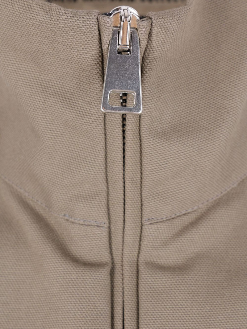 zip-fastening cotton jacket 3