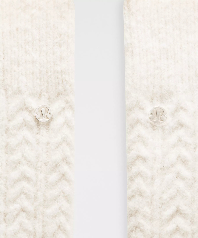 Wool-Blend Cable-Knit Leg Warmers 3