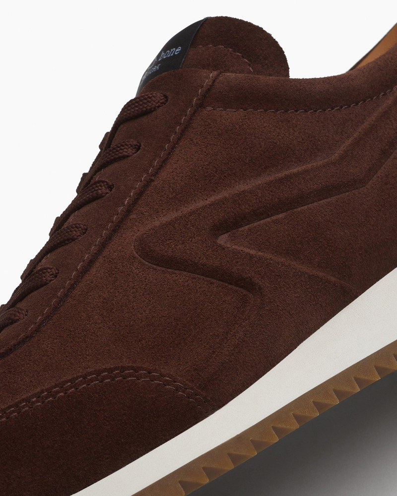 Retro Runner Sneakers Suede 6