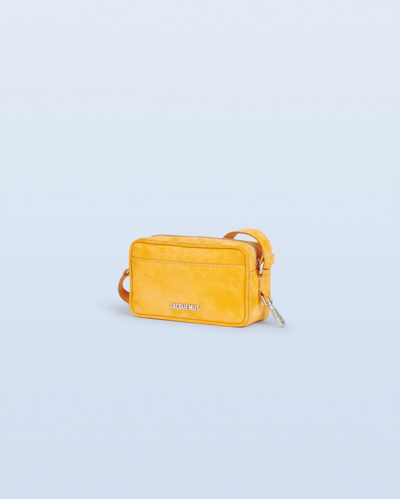JACQUEMUS Le Baneto outlook