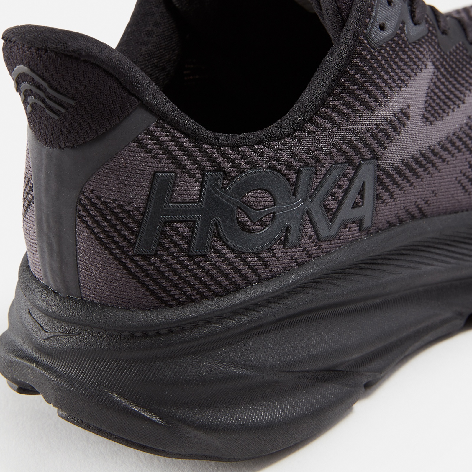 Hoka One One Women's Clifton 9 Trainers - 4