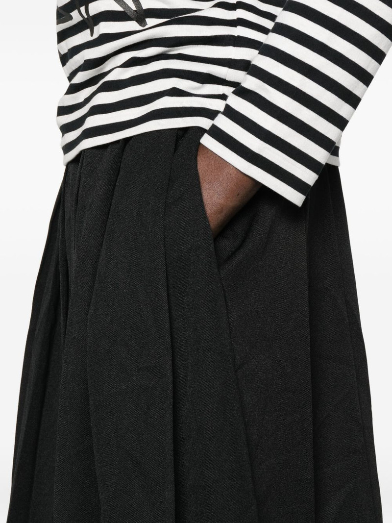 pleated skirt 5