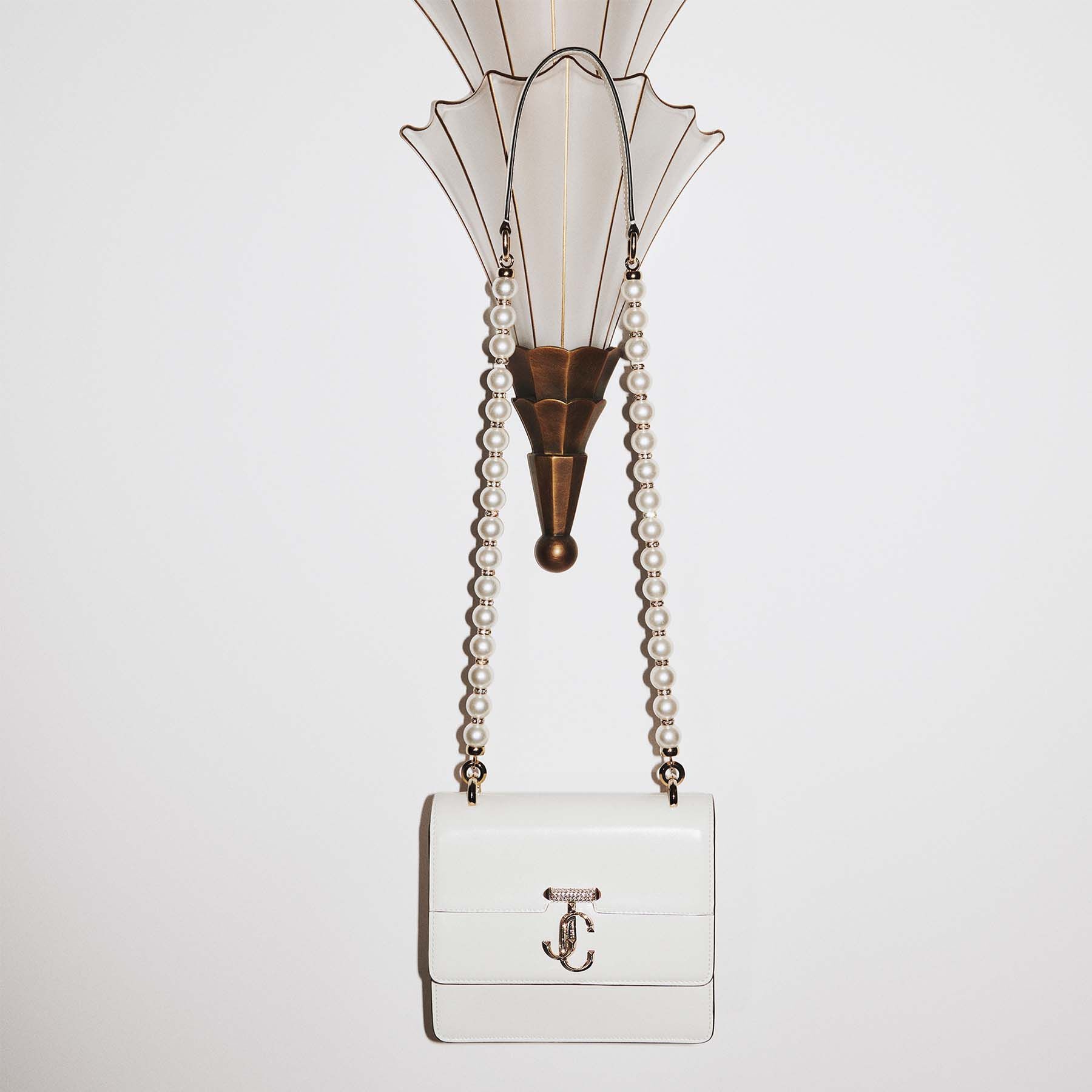 Varenne Quad XS
Latte Leather Shoulder Bag with Pearl Strap - 8