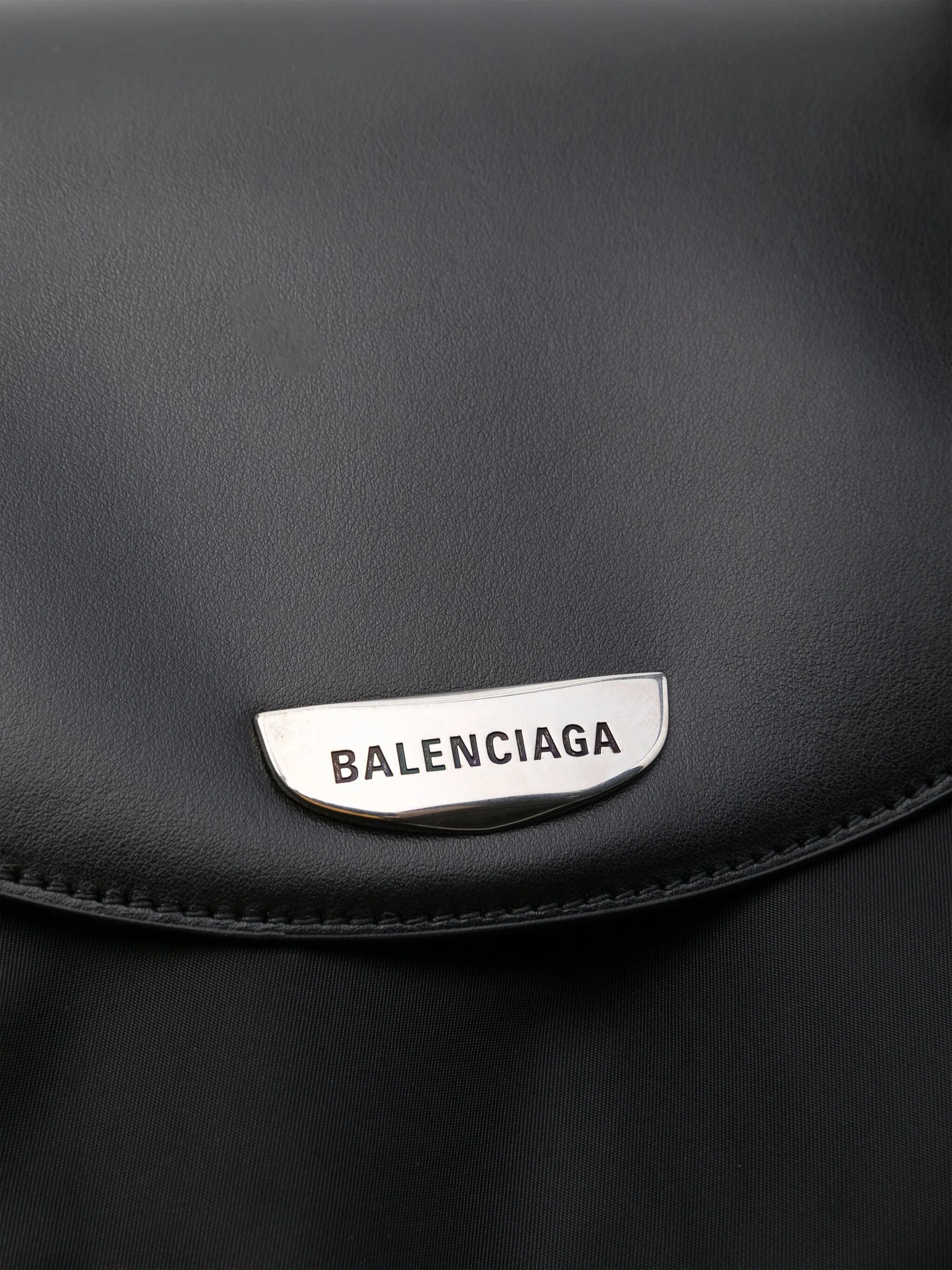Large Genève Shoulder Bag - 3