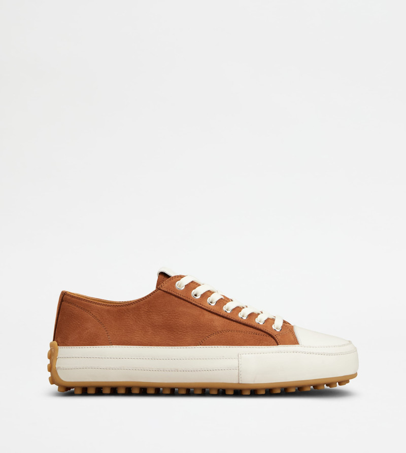 SNEAKERS IN NUBUCK - BROWN 1
