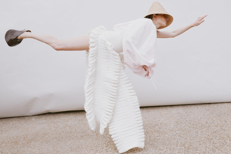 ONE-SLEEVE VOLUMINOUS TOP PALE PINK 3