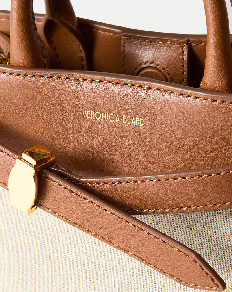 VERONICA BEARD CANVAS 대시 보드 3