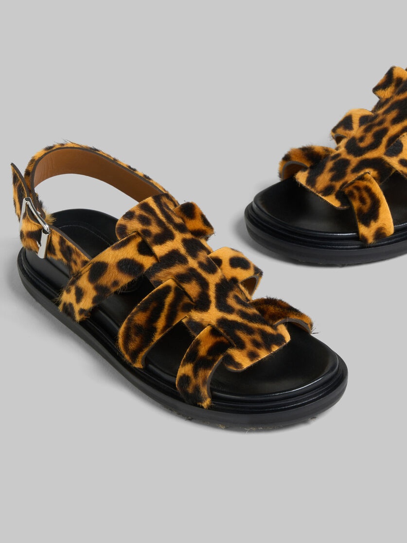 LEOPARD-PRINT SHORT-HAIR SHEARLING GLADIATOR SANDAL - 5