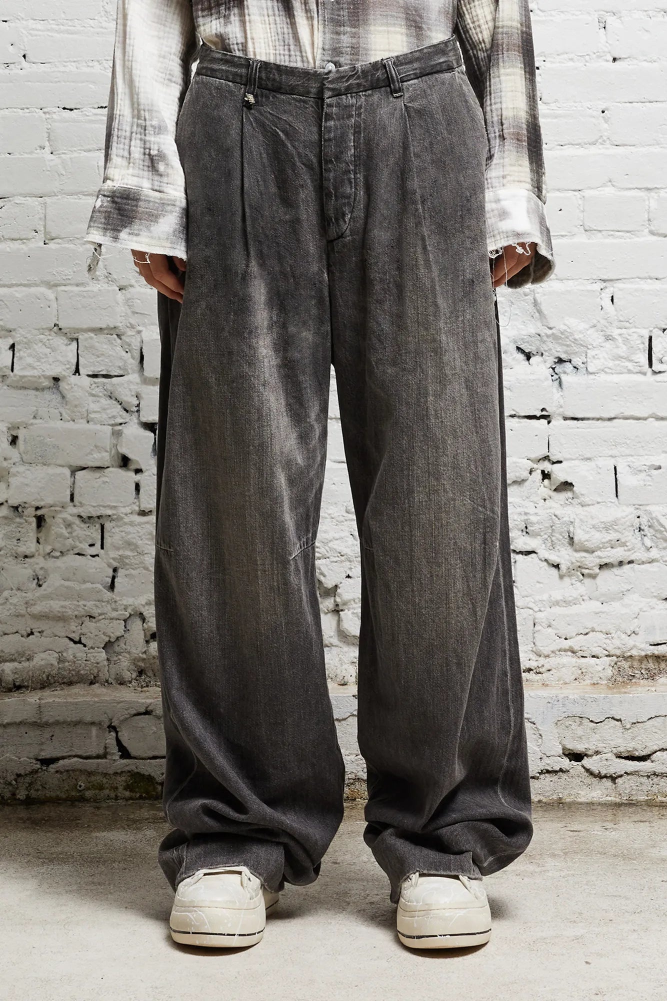 WAYNE DENIM TROUSER - KANE BLACK - 5