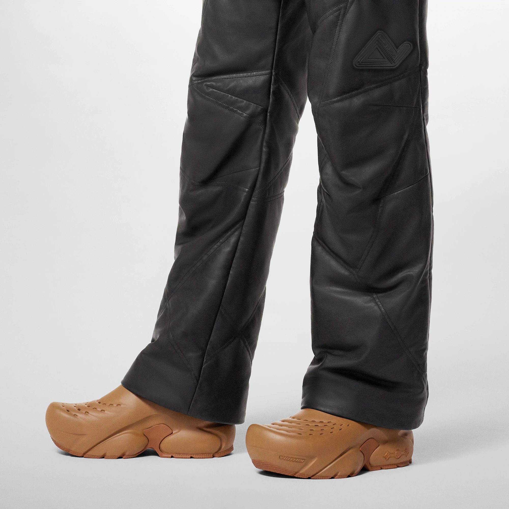 LV Shark Clog - 9