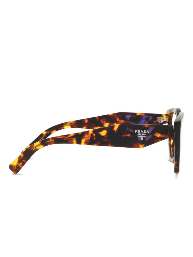 cat eye-frame glasses 4